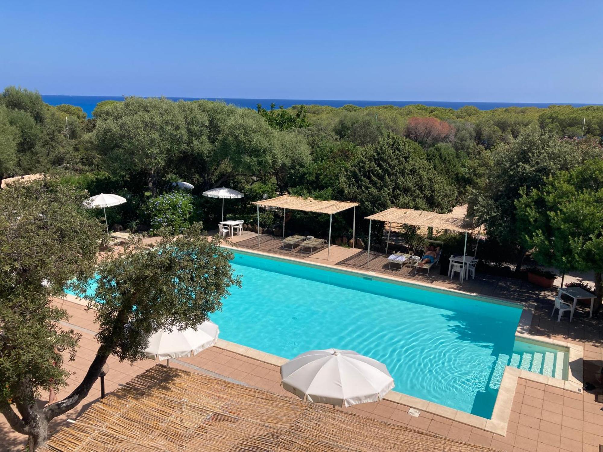 Hotel Villa Campana Cala Liberotto Exterior photo