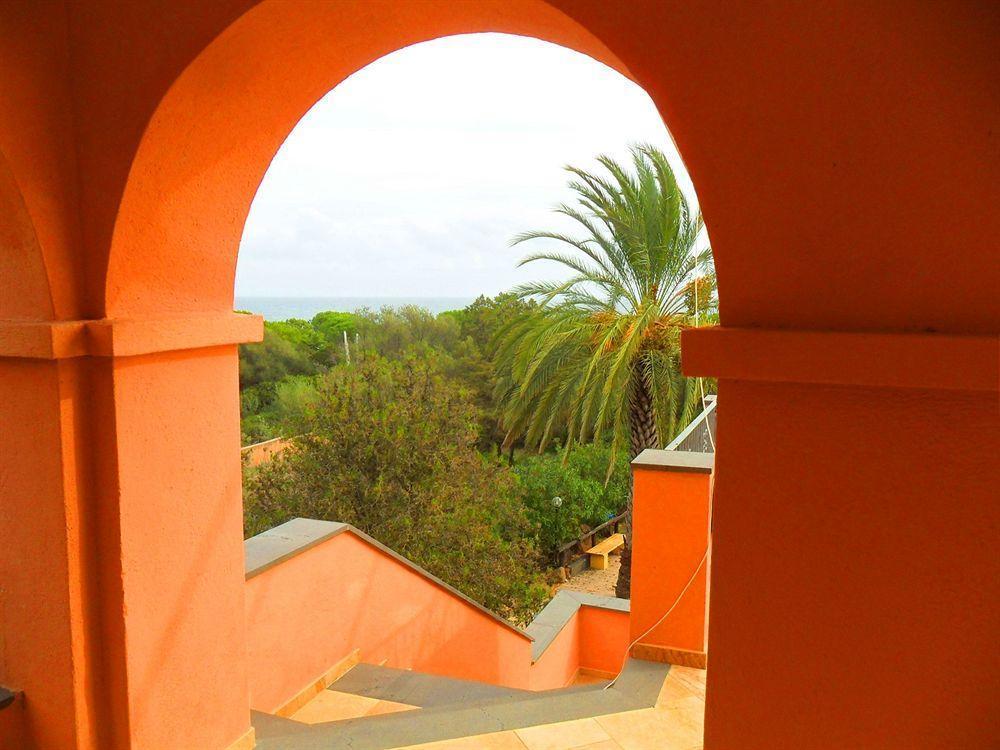 Hotel Villa Campana Cala Liberotto Exterior photo